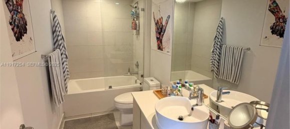 2 Schlafzimmer Gewerbliche Immobilien in Miami, USA, Nr. 614635 14