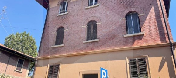 2 bedrooms Apartment in Bologna, Italy No. 27638 7