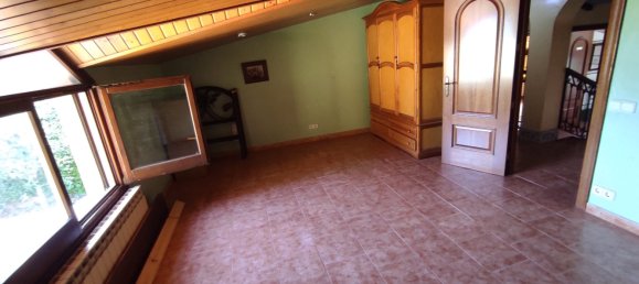 8 غرف نوم منزل في Palau-Solita I Plegamans, Spain رقم 80361 23