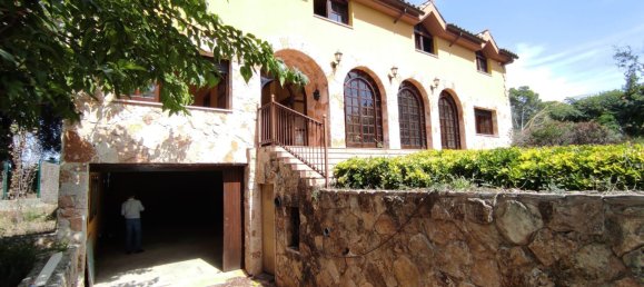 8 غرف نوم منزل في Palau-Solita I Plegamans, Spain رقم 80361 5