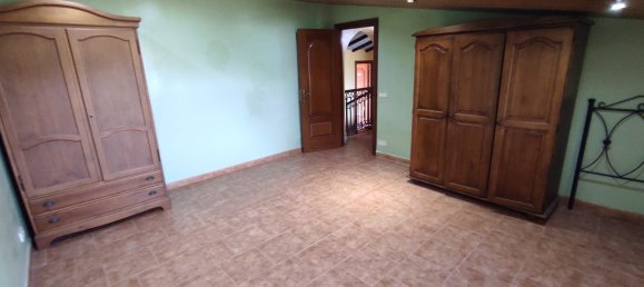 8 غرف نوم منزل في Palau-Solita I Plegamans, Spain رقم 80361 33