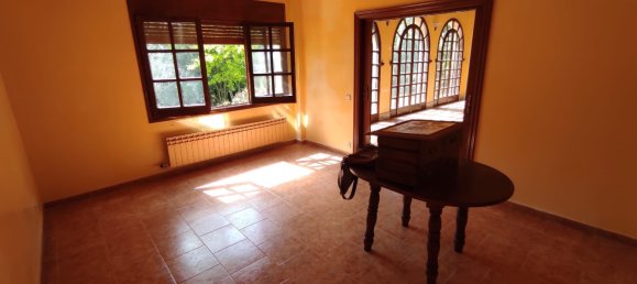 8 غرف نوم منزل في Palau-Solita I Plegamans, Spain رقم 80361 10