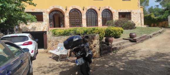 8 غرف نوم منزل في Palau-Solita I Plegamans, Spain رقم 80361 36