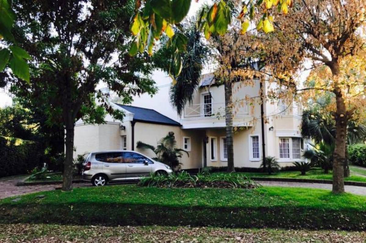  Farm in Pilar, Argentina No. 42182