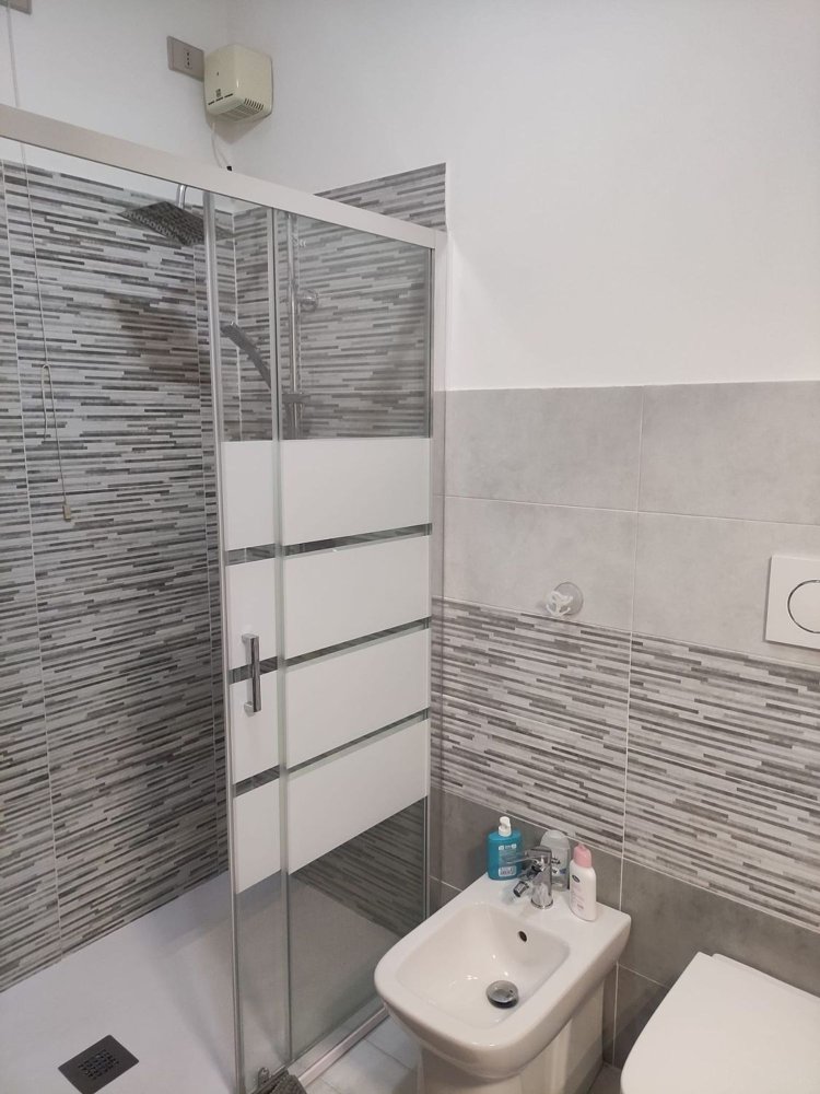 3غرفة شقة في Sassari, Italy رقم 279406