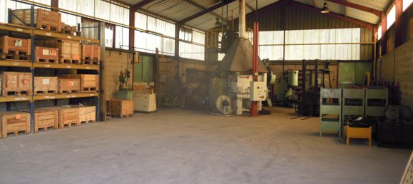 2000m² Commercial property in Les Hautes-Rivieres, France No. 221025 5