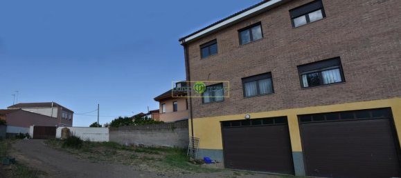 Imóvel comercial em Leon, Spain 360 m² N.º 78025 10