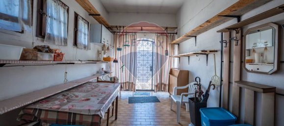 4 bedrooms House in Copparo, Italy No. 318050 7