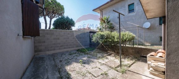 4 bedrooms House in Copparo, Italy No. 318050 4