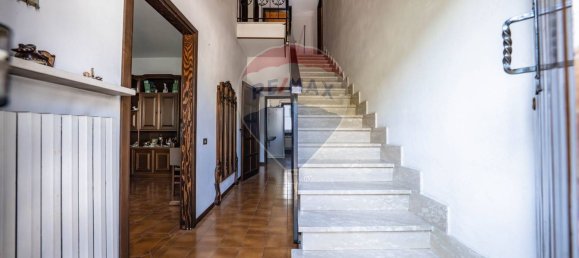 4 bedrooms House in Copparo, Italy No. 318050 17