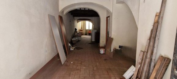 Коммерческая недвижимость 106м² в Фильине и Инчиза Вальдарно, Италия № 376372 7