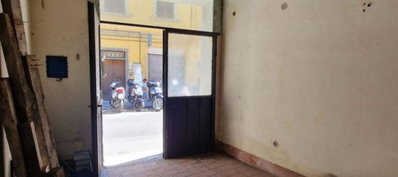 Коммерческая недвижимость 106м² в Фильине и Инчиза Вальдарно, Италия № 376372 12