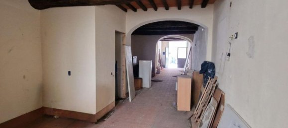 Коммерческая недвижимость 106м² в Фильине и Инчиза Вальдарно, Италия № 376372 4