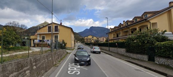 7 rooms Apartment in Giffoni Valle Piana, Italy No. 180116 2