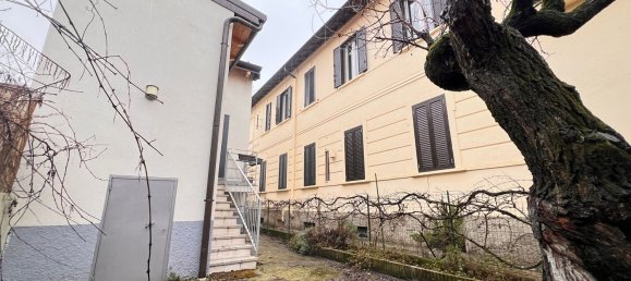 3-salle Villa à Corsico, Italy No. 25170 40