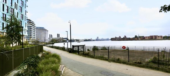 Studio in London, United Kingdom No. 10761 15