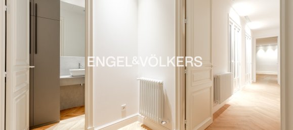 2 غرف نوم شقة في Ciutat Vella, Spain رقم 33981 32