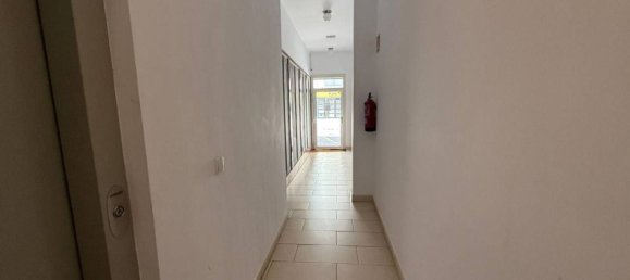 Квартира с 2 спальнями в Фигерас, Испания № 154594 4