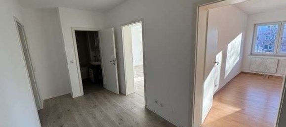 2 chambres Appartement à Leverkusen, Germany No. 73731 10