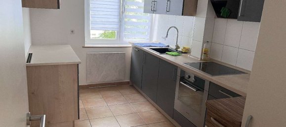 2 chambres Appartement à Leverkusen, Germany No. 73731 4