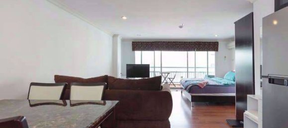 Studio in the Condo in Watthana, Thailand No. 9966 2