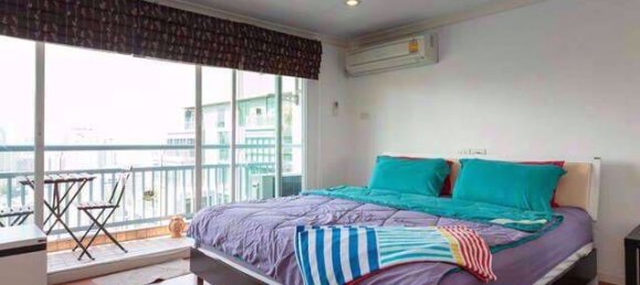 Studio in the Condo in Watthana, Thailand No. 9966 11