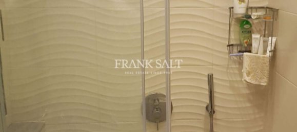 3 bedrooms Penthouse in Saint Paul's Bay, Malta No. 9495 16