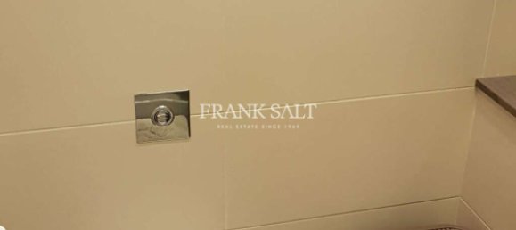 3 bedrooms Penthouse in Saint Paul's Bay, Malta No. 9495 18