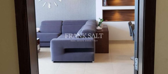 3 bedrooms Penthouse in Saint Paul's Bay, Malta No. 9495 7