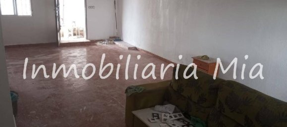 3 bedrooms House in Puerto Lumbreras, Spain No. 181166 2