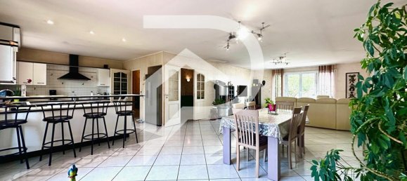 Adosado de 3 dormitorios en Marainviller, France No. 82290 4