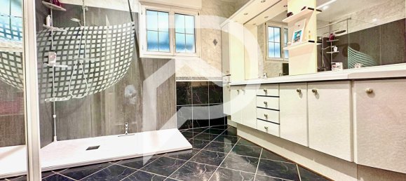 Adosado de 3 dormitorios en Marainviller, France No. 82290 6