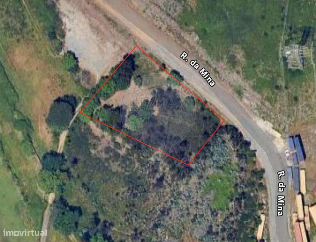 Terrain à Valongo, Portugal 2361m² No. 310989