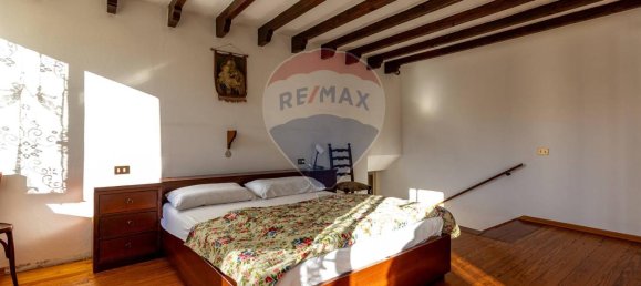 Apartamento de 5 habitaciónes en Ponna, Italy No. 27627 11