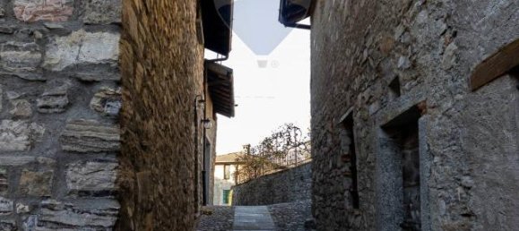 Apartamento de 5 habitaciónes en Ponna, Italy No. 27627 19