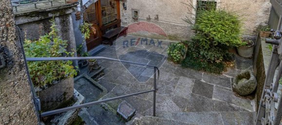 Apartamento de 5 habitaciónes en Ponna, Italy No. 27627 16