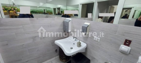 3 rooms Commercial property in Cassano Magnago, Italy No. 61453 15