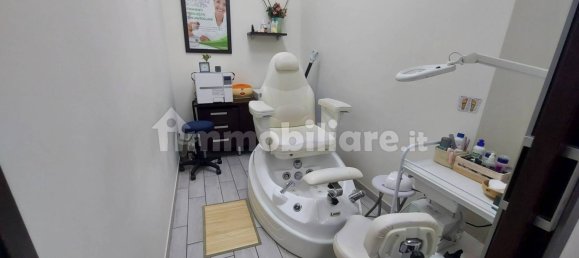 3 rooms Commercial property in Cassano Magnago, Italy No. 61453 21