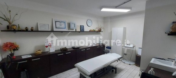 3 rooms Commercial property in Cassano Magnago, Italy No. 61453 9