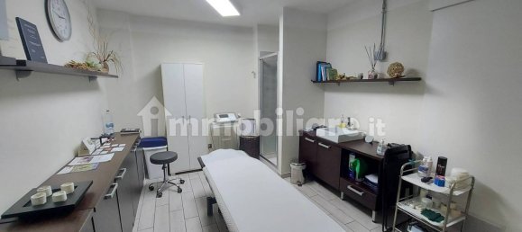 3 rooms Commercial property in Cassano Magnago, Italy No. 61453 10