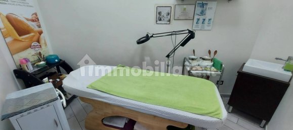 3 rooms Commercial property in Cassano Magnago, Italy No. 61453 27