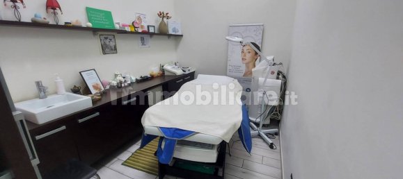 3 rooms Commercial property in Cassano Magnago, Italy No. 61453 34