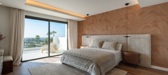 5 bedrooms Villa in Marbella, Spain No. 101361 37