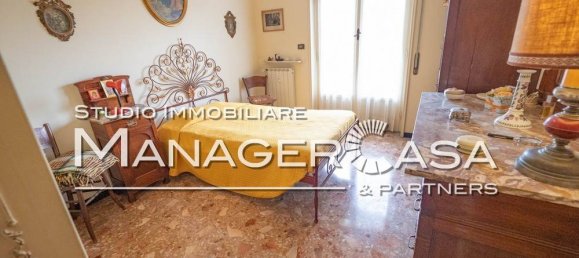 3 Schlafzimmer Wohnung in Genoa, Italy, Nr. 373217 22