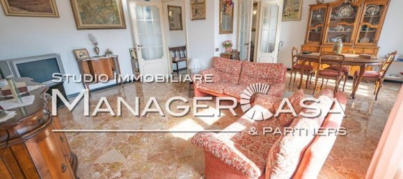 3 Schlafzimmer Wohnung in Genoa, Italy, Nr. 373217 12