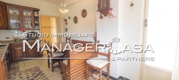 3 Schlafzimmer Wohnung in Genoa, Italy, Nr. 373217 19