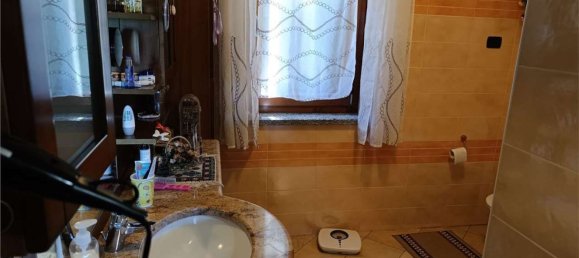 4غرفة فيلا في Varese, Italy رقم 334222 17