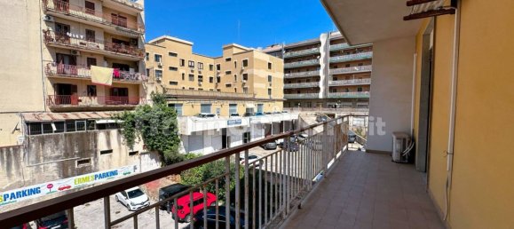 3 bedrooms Apartment in Syracuse, Italy No. 250208 11