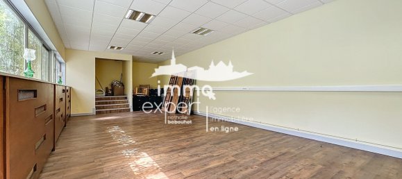  عقار تجاري في Mattaincourt, France 694متر مربع رقم 66604 2