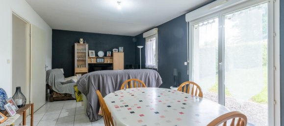 2 bedrooms House in Loches, France No. 270925 9